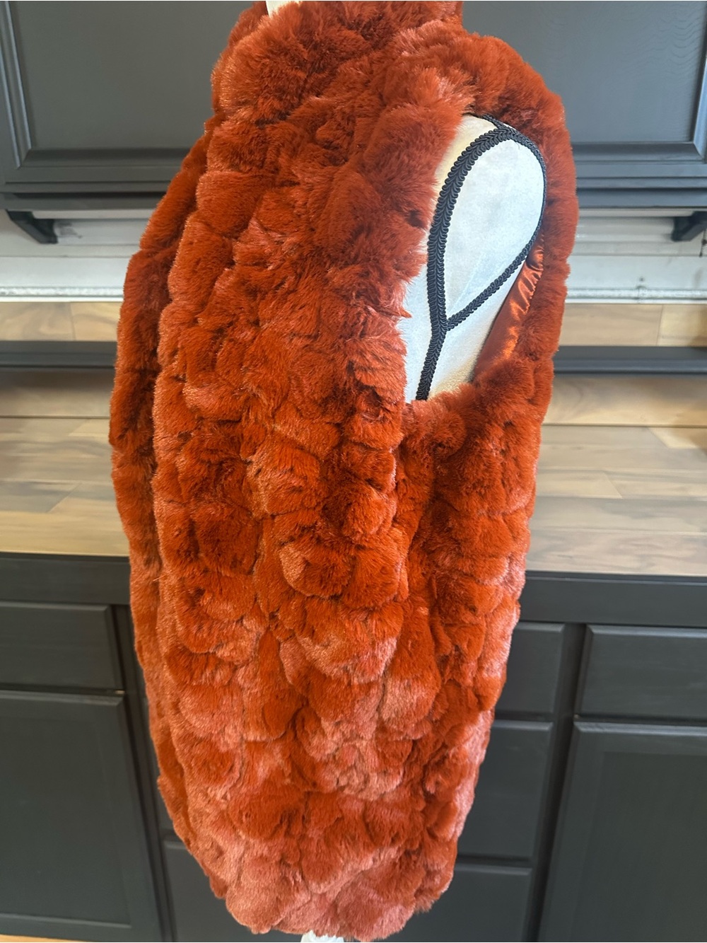 Rachel Zoe Burnt Orange Faux Fur Vest - Picture 2 of 4